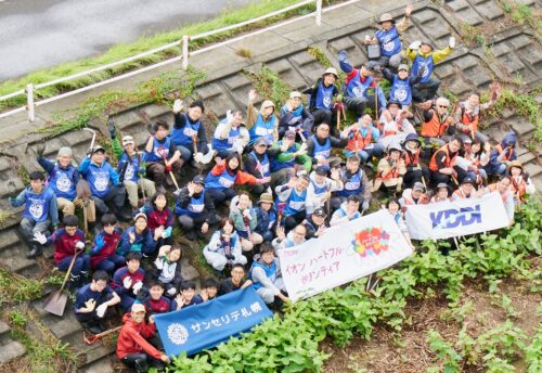 北海道のサケを持続可能な形で守りたい！「豊平川のサケ産卵環境改善活動」を実施しました