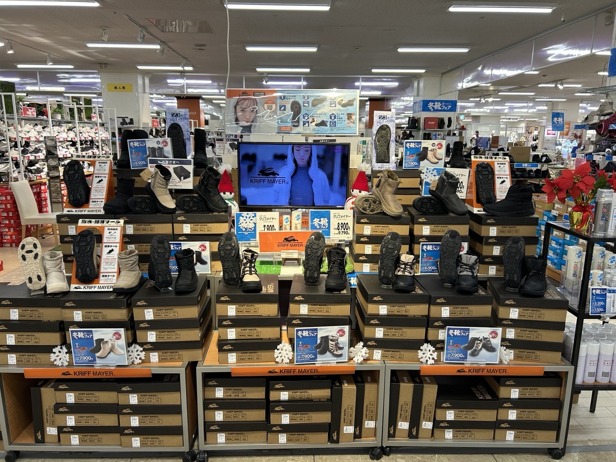 ⛄これからの季節にぴったり！冬靴フェア開催中！！