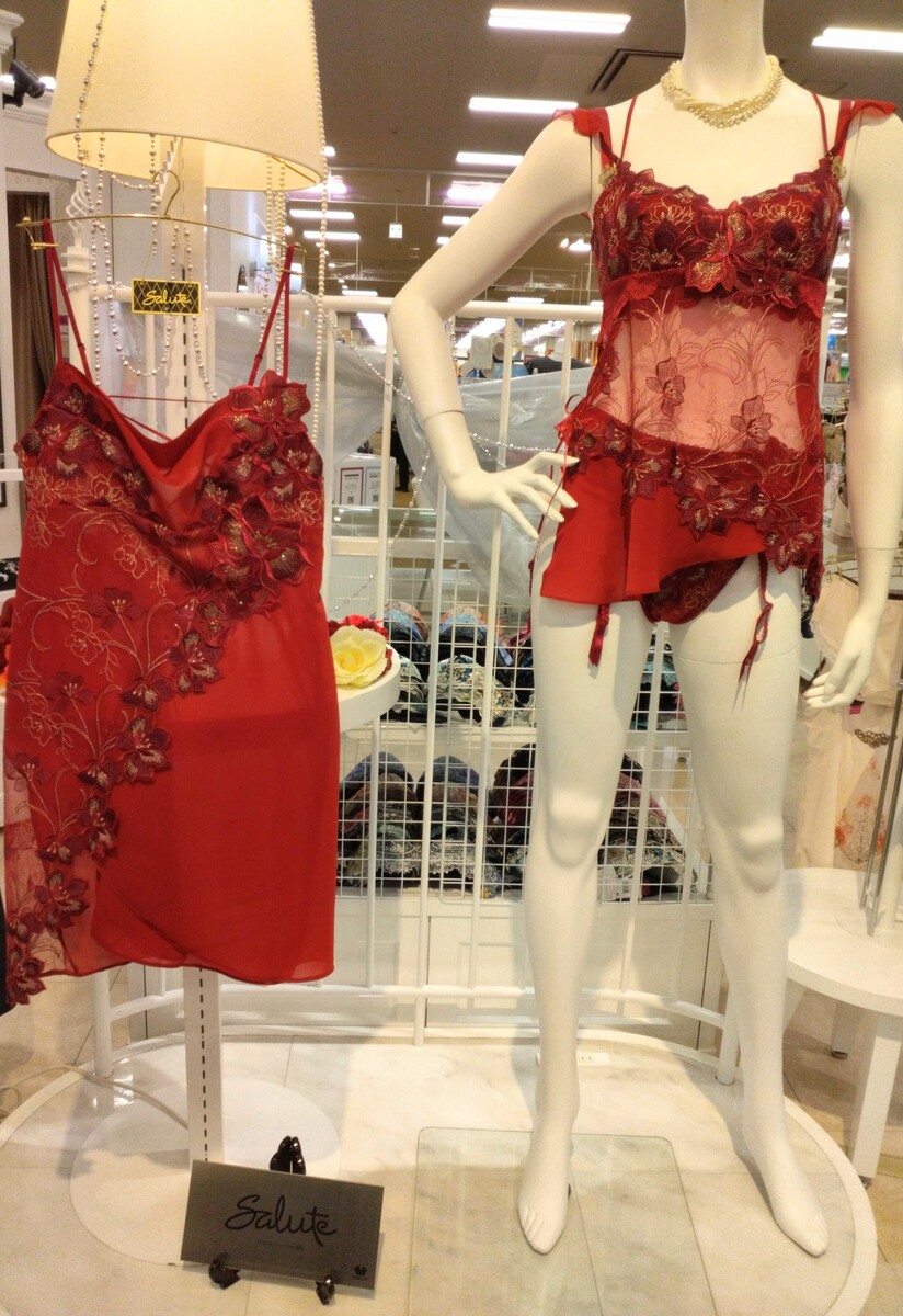 Salute 29group入荷のお知らせ