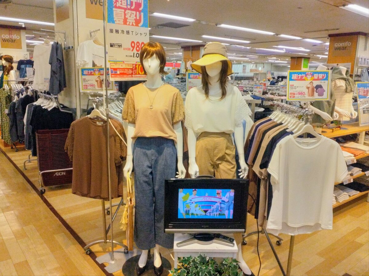 婦人服売り場『超!ナツ夏祭り』開催中